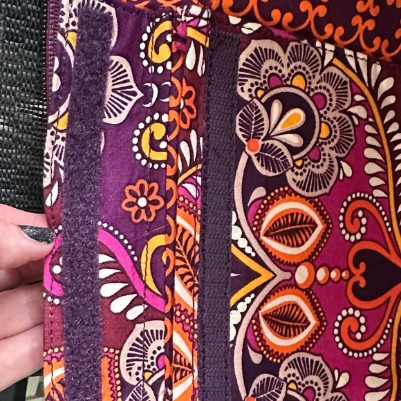 Vera Bradley Safari Sunset Laptop Bag - Picture 5 of 10